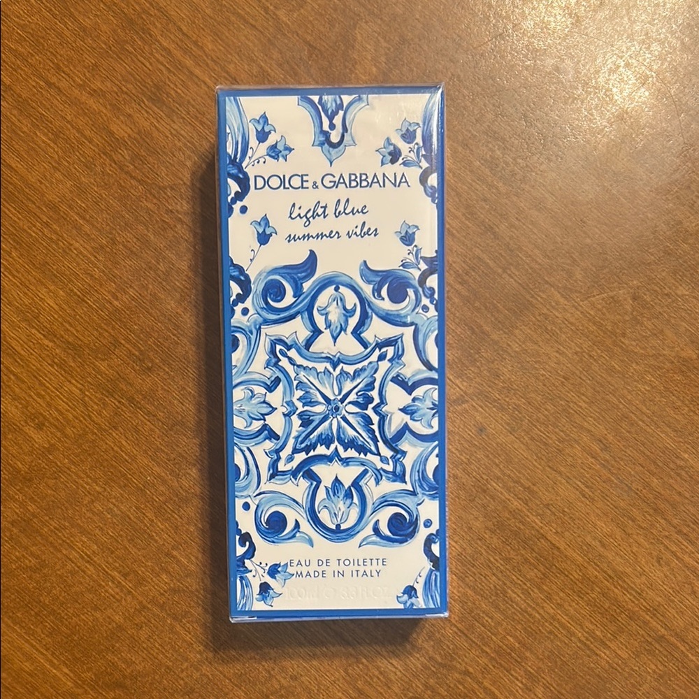 Dolce & Gabbana Blue and White Eau de Toilette Perfume